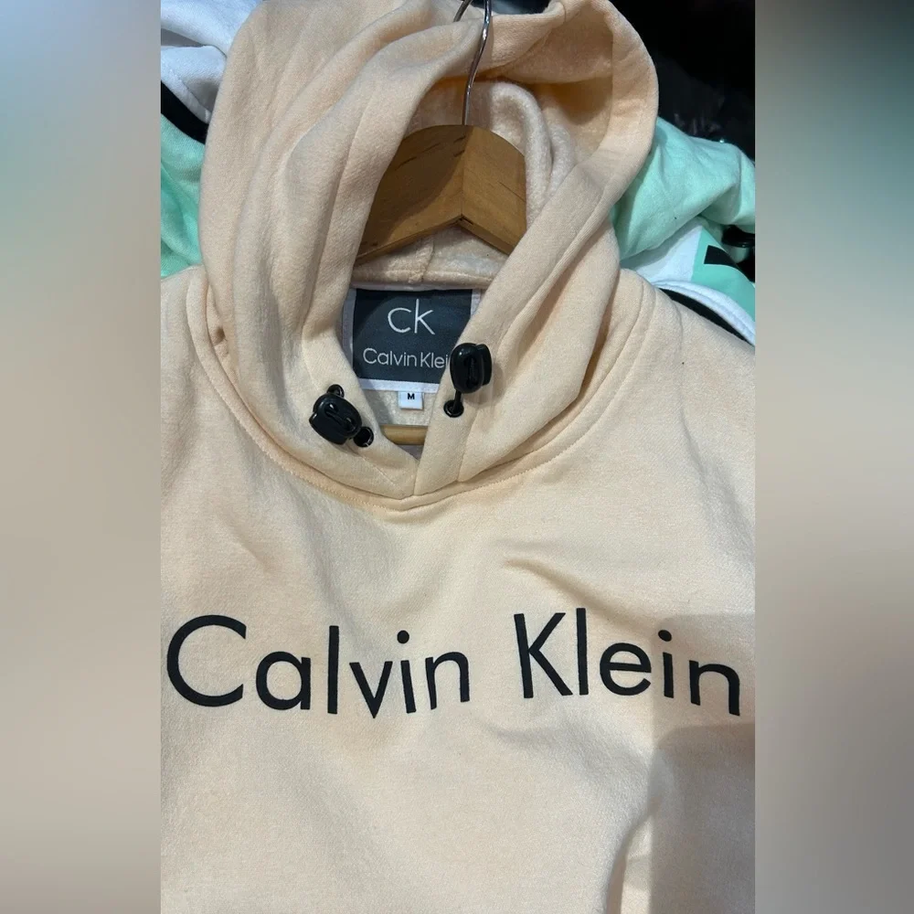 CK huddie - Picture 2 of 8